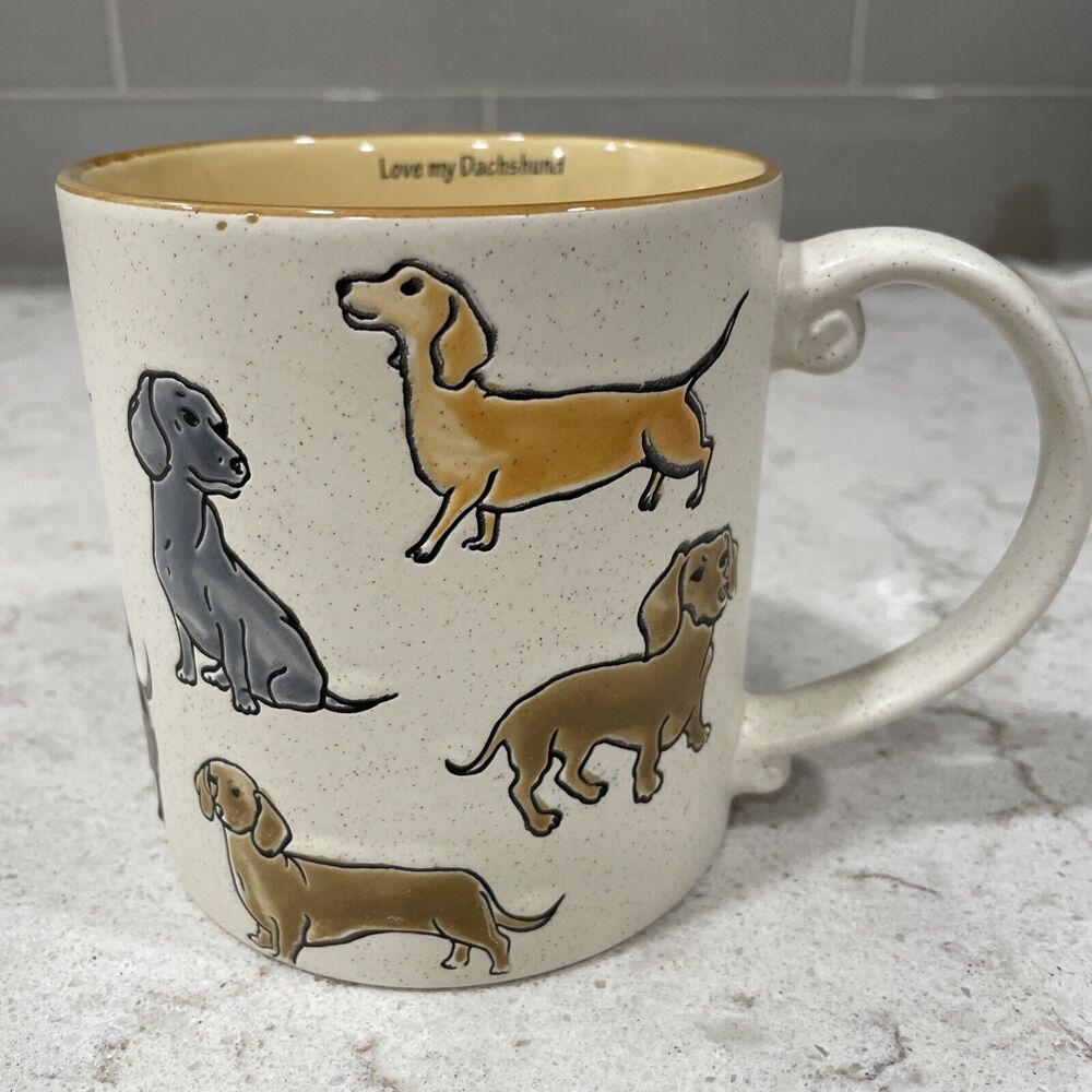 LOVE MY DACHSHUND Hand Painted large 21oz Spectrum Designz Coffee Mug 2023 NEW
